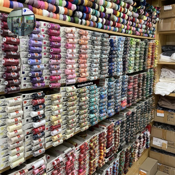 ..... Benang Jahit Astra Lusinan