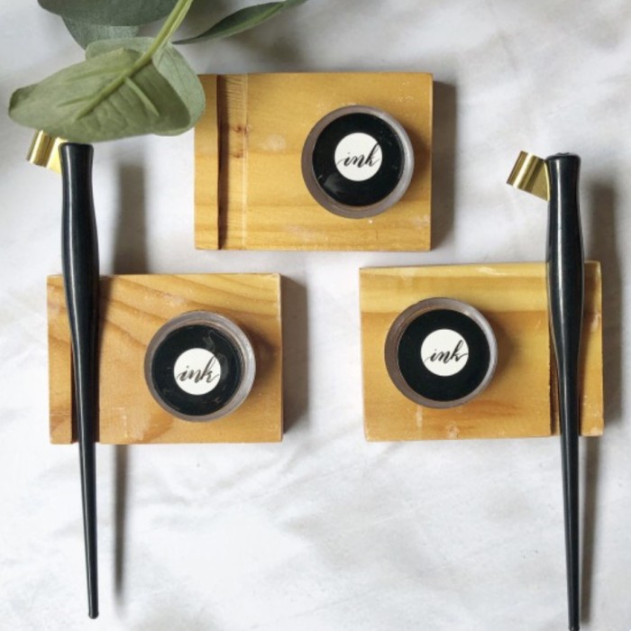 

PAKET OBLIQUE HOLDER + INK POT KOSONG + TATAKAN