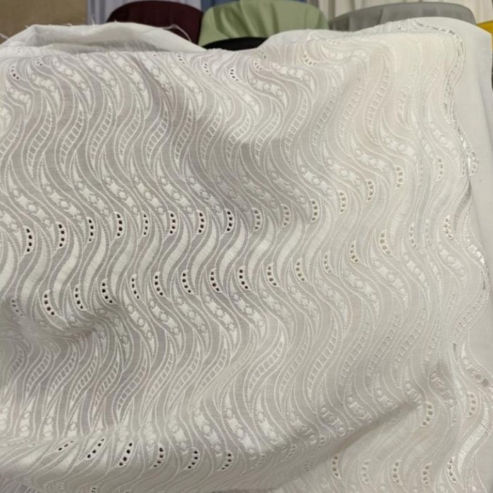 KAIN KATUN BORDIR PREMIUM / KATUN BORDIR BOLONG / KATUN BORDIR PUTIH TER-BARU