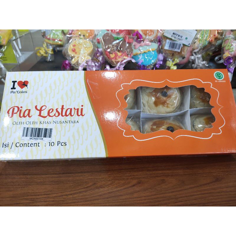 

HJ Bakpia / Pia Lestari Kering Khas Nusantara