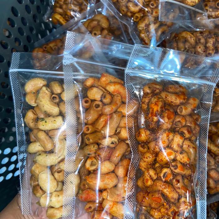 

50 BUNGKUS CEMILAN ukuran 50gram BEBAS PILIH +FREE PACKING KARDUS&BUBBLEWRAP (Kalau mau request