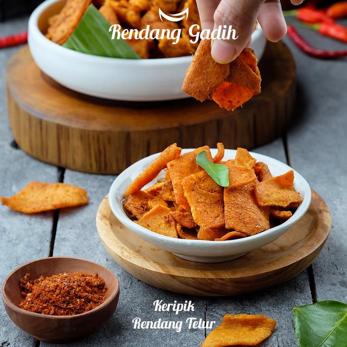 

Keripik Rendang Telur (dalam kemasan) - 150g