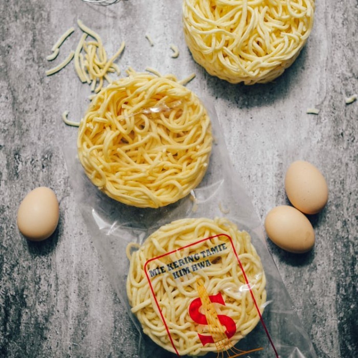 

(Good) Kim Hwa Ifumie / Mie Ulang Tahun