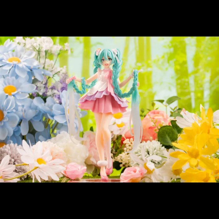 Wonderland Figure Hatsune Miku - Rapunzel