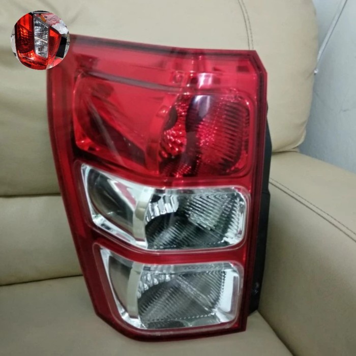 Stoplamp Suzuki Grand Vitara (Bekas)