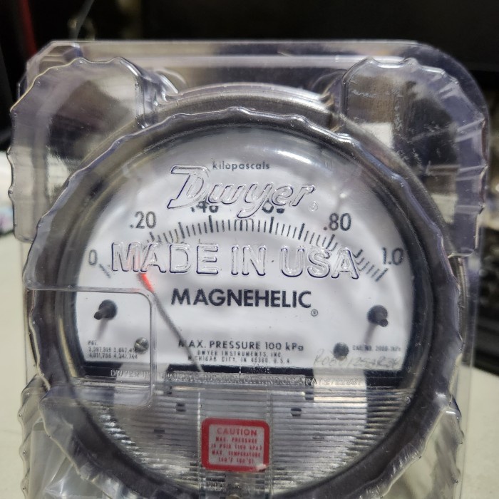 MAGNEHELIC DWYER 0-1 KILOPASCALS. DWYER 0-1 KILOPASCALS. BERKUALITAS