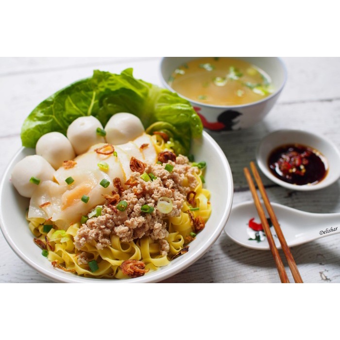 

Promo Terbatas Mie Lebar Kering Sau Tao / Mee Pok / Amoy Bean Strip Noodle (250 Gr) Aman