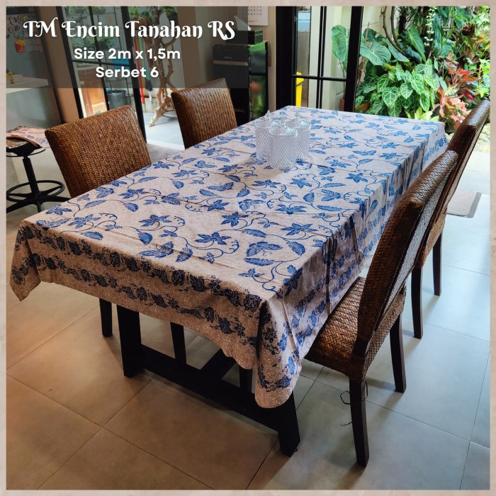 Taplak Meja Makan Batik Tulis