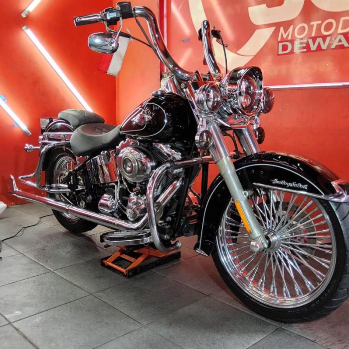 velg harley davidson softail