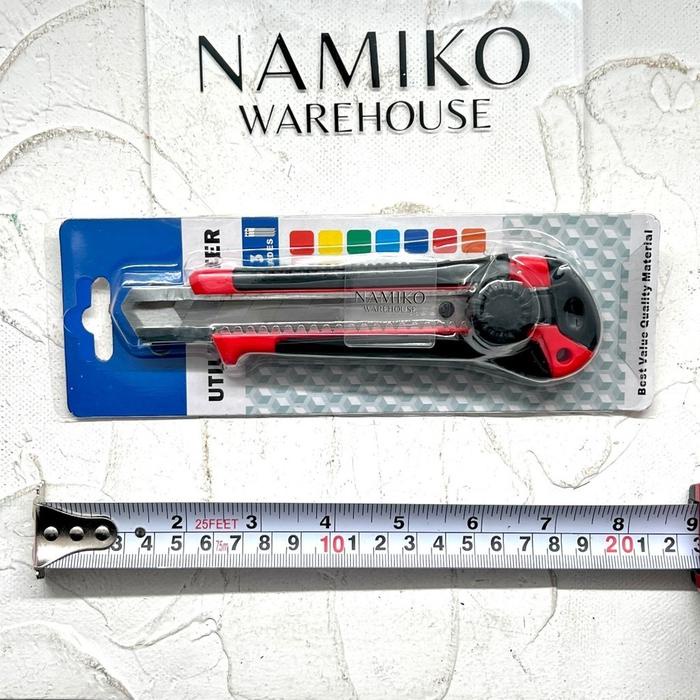 

Vico Pisau Cutter Besar 18 Mm