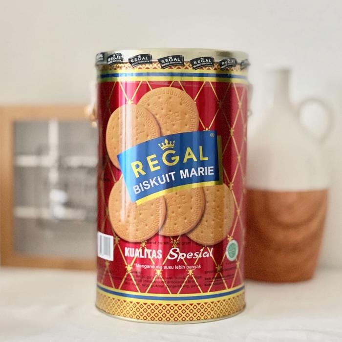 

GRATIS ONGKIR Biskuit Marie Spesial REGAL Kaleng Rantai 1000 Gr Gram / 1 KG Kilogram Manis Gurih