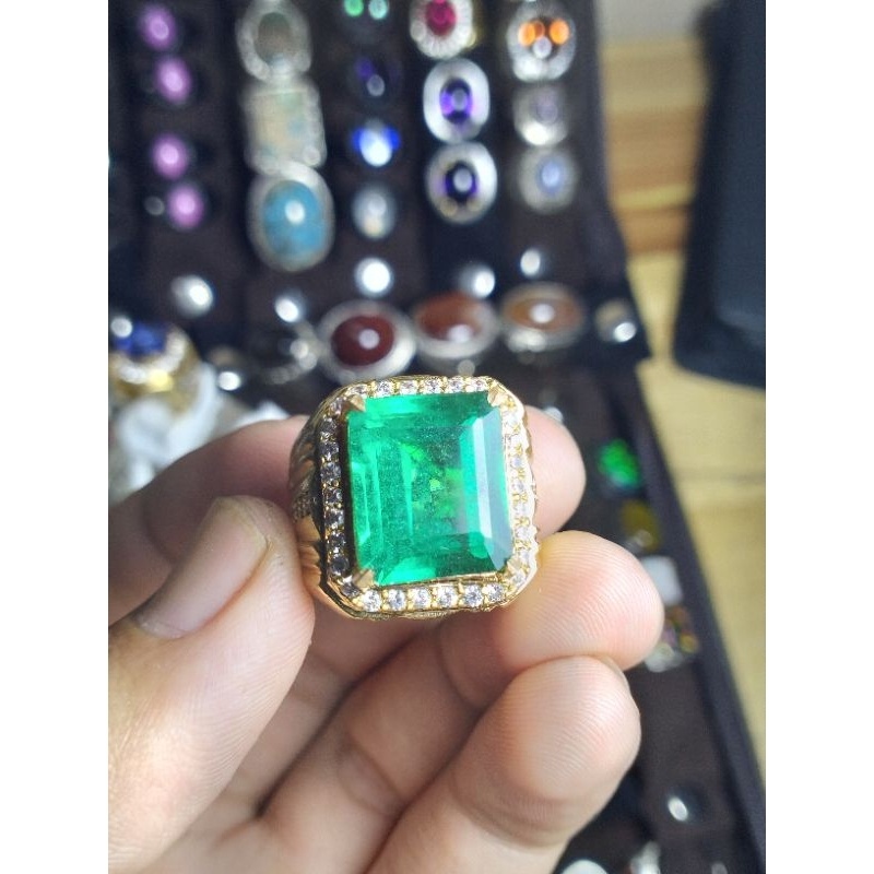 BATU CINCIN JAMRUD ZAMBIA