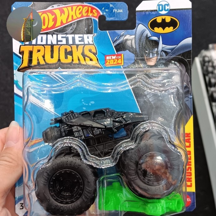 MONSTER TRUCKS HOT WHEELS DC BATMOBILE BATMAN TUMBLER MONSTER TRUCK HOTWHEELS