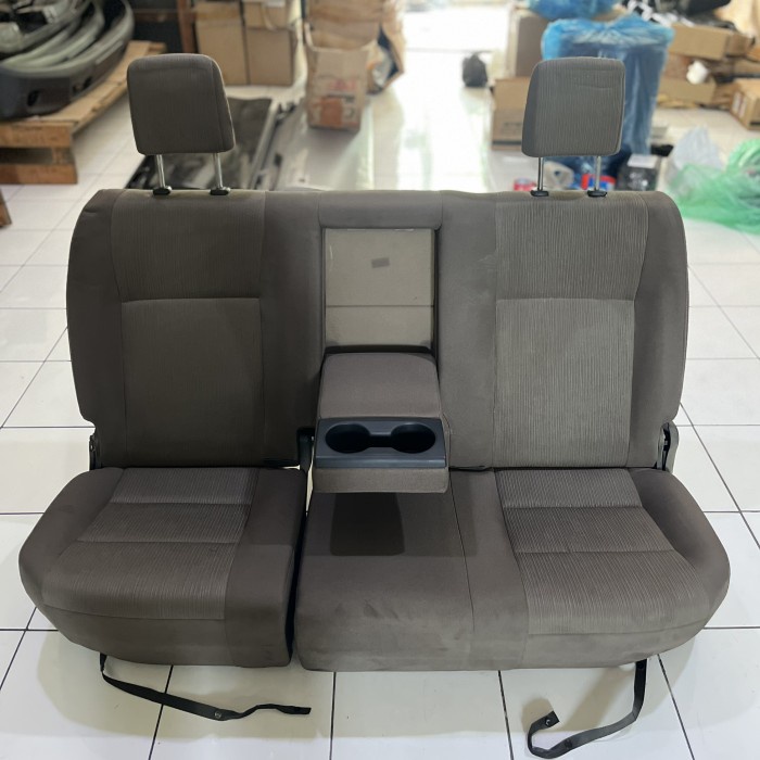 PREMIUM Jok Kursi Belakang Komplit Copotan Toyota Hilux Double Cabin - Copotan Original Bawaan Mobil