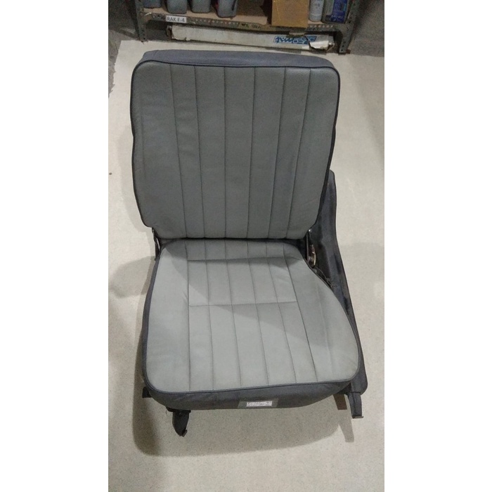 PREMIUM Jok L300 Bagian Supir / Kanan ORI