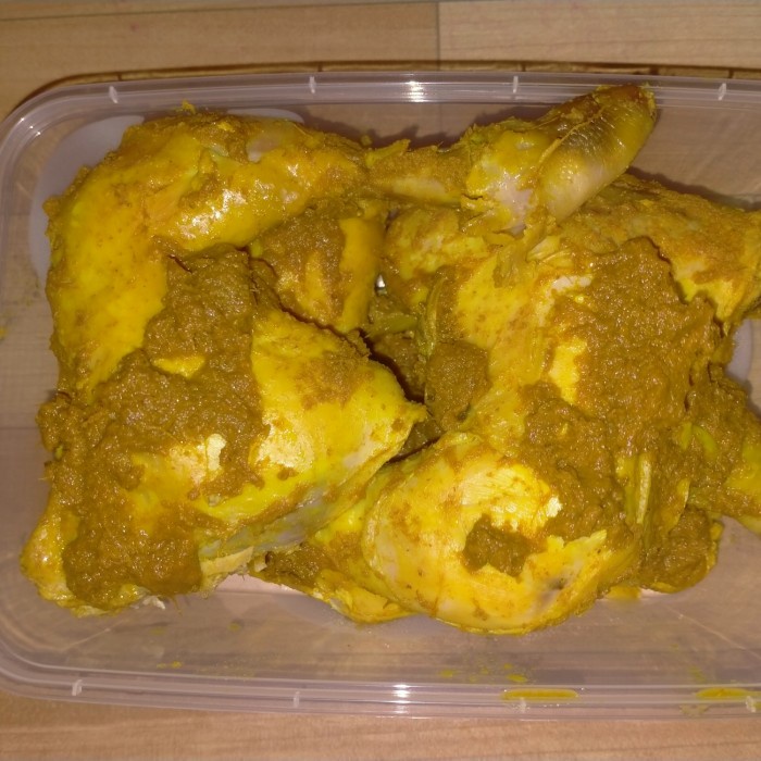 

Lezat- paha ayam utuh ungkep /ratusayurcikeas/1pack isi 5 pcs