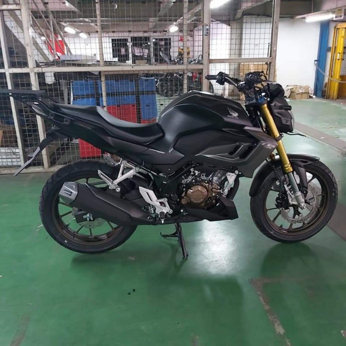 TERLARIS Braket Box KUCAY Geser Honda New CB150R CB150