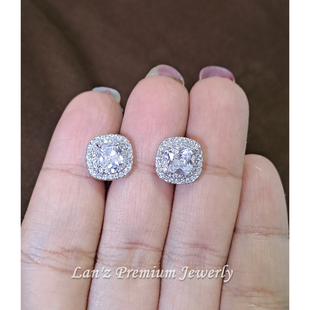 Anting Perak Berlian Tusuk Solitare Kotak Kristal Premium Titanium 18K