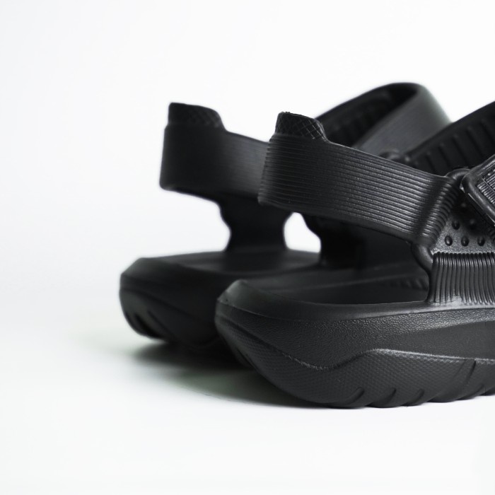 (Expert) Sandal Gunung Loggo Everest warna Hitam