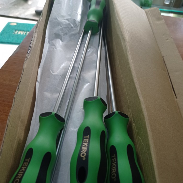 Obeng Tekiro gagang tpr panjang Plus PH2 x 300 mm / 30 cm