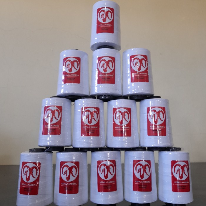 

Benang Jahit Karung Polyester 20/6 putih 150gr Merk Kepala Kambing