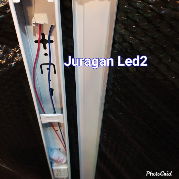 KAP BALOK / KAP SIMBAT TL 36 WAT / 40 WAT