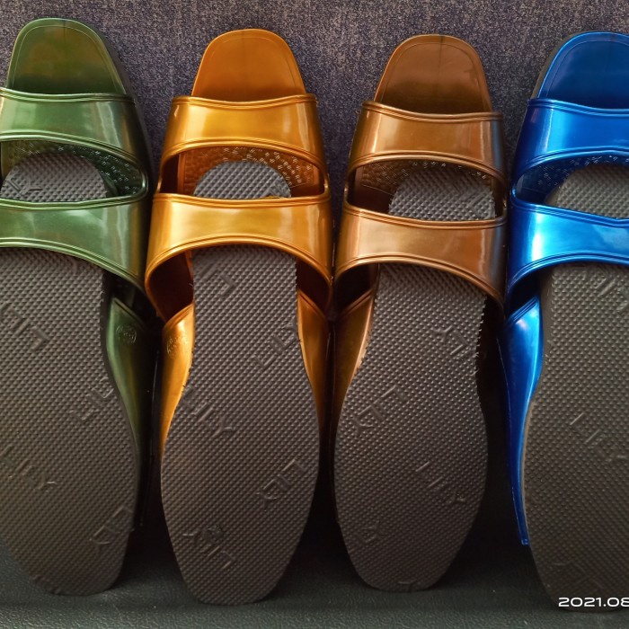 Dresto- Sendal Lily Pria Jadul Sandal Lily Tipe 1340 Pria