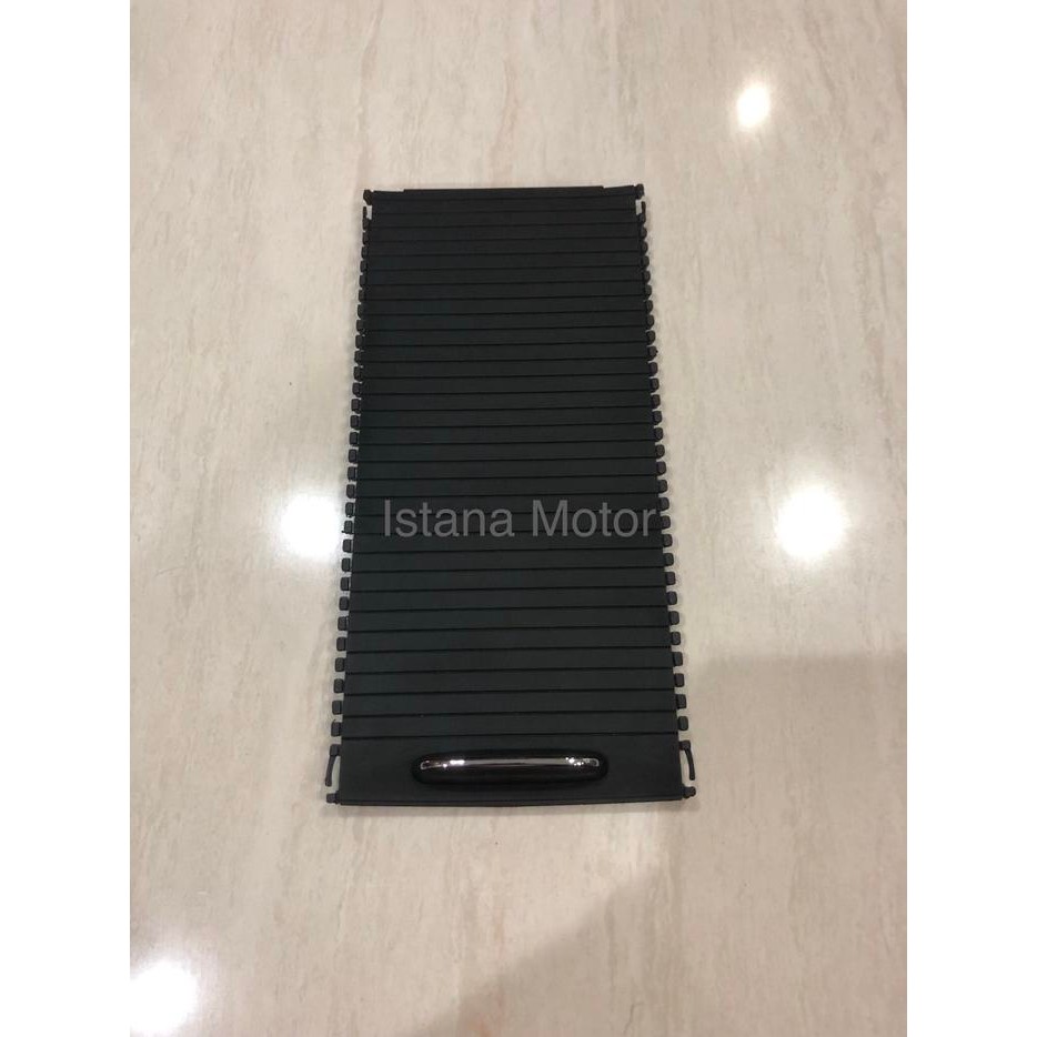 Krey Roller Blind Mercy Mercedes Benz W204 W212