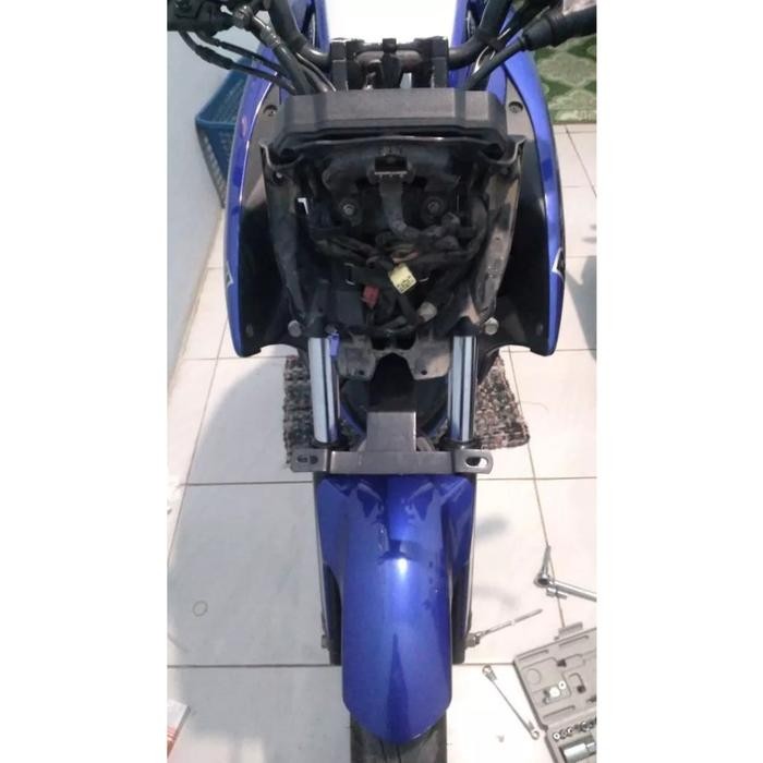 DUDUKAN PLAT NOMOR NEW VIXION NVL NVA VIXION R BRACKET PLAT NOMOR