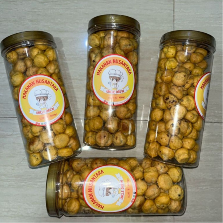 

KUE SOES COKLAT LUMER UNCLE DREW