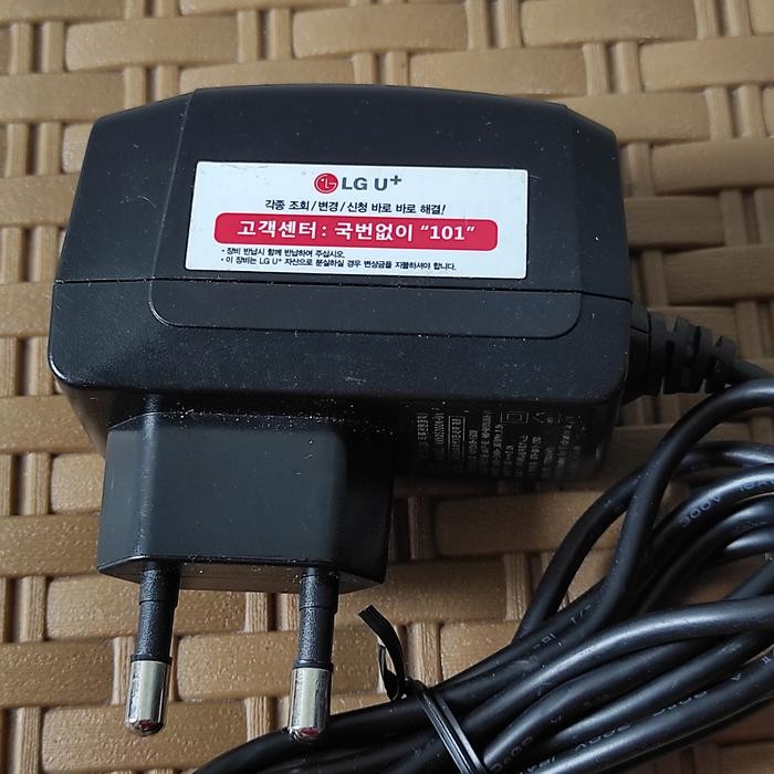 ADAPTOR ANDROID TV BOX ADAPTOR 5V 2A