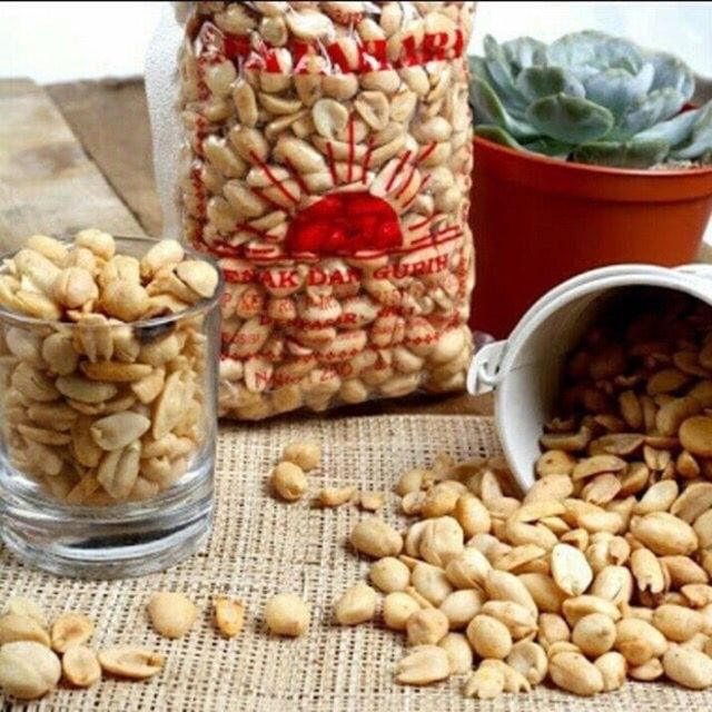 

Sajiandapur Kacang Matahari 250G & Gurih Oleh2 Khas Bali Best Seller