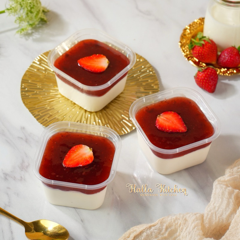 

Sajiandapur Panacota Strawberry