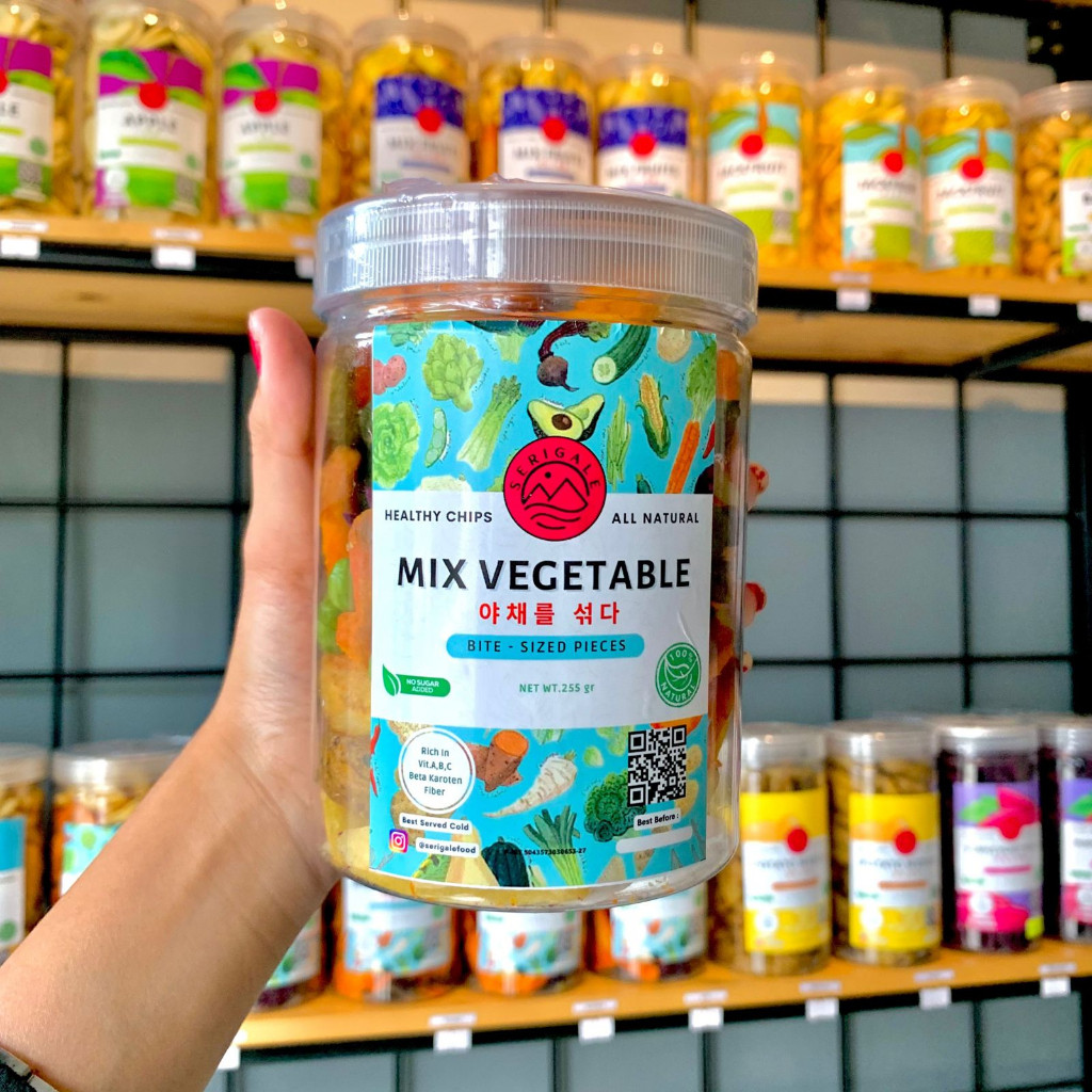 

Dapur Joglo Serigale Keripik Sayur Mix I Kemasan 1000 Ml I Wortel Kentang Okra Edamame I Camilan