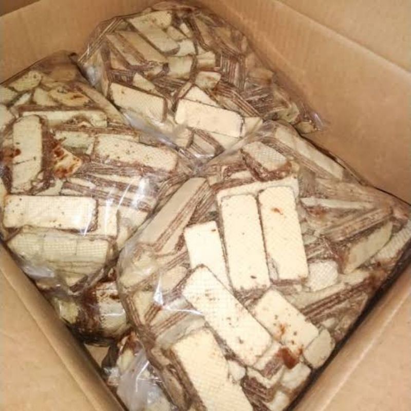 

Dapur Joglo Patahan Wafer Coklat Selamat 300Gr Renyah Manis