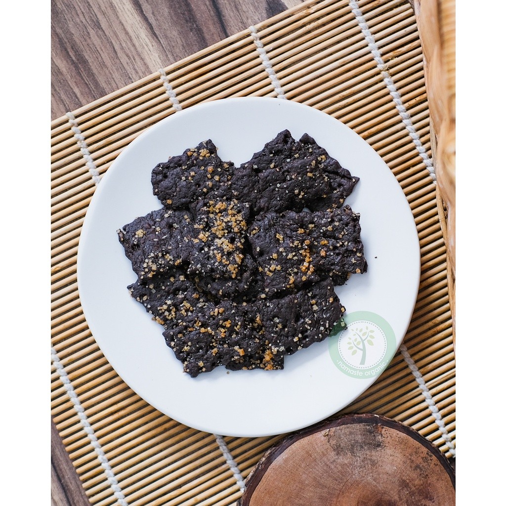 

Cemal Cemil Makyus Sourdough Cracker Choco 150Gr Rasa Pahit Manis