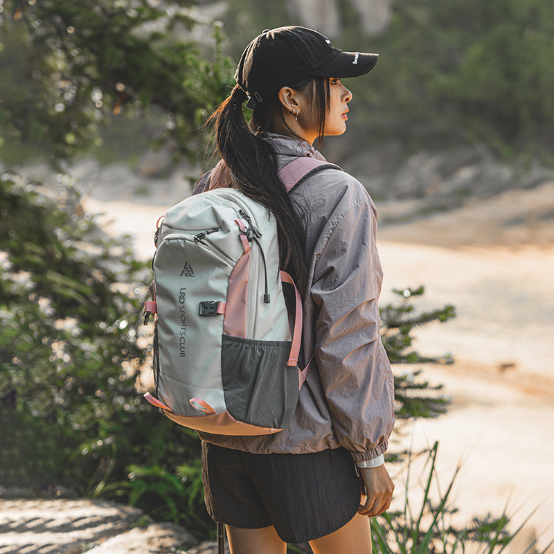 Outdoor Hiking Backpack Camping Backpack Sports Luggage Travel Backpack Climbing Bag for Women