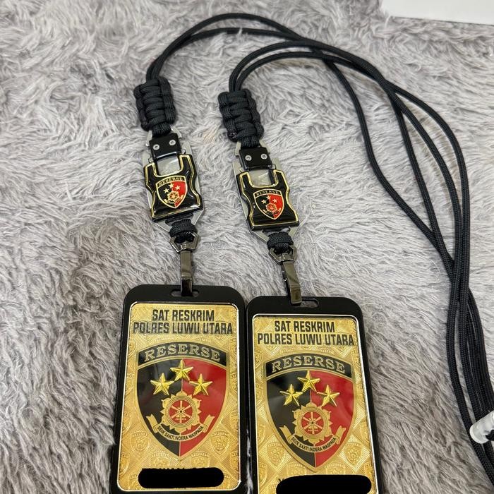 

TACTICAL LANYARD BADGE HOLDER (CUSTOM) - SATU PAKET