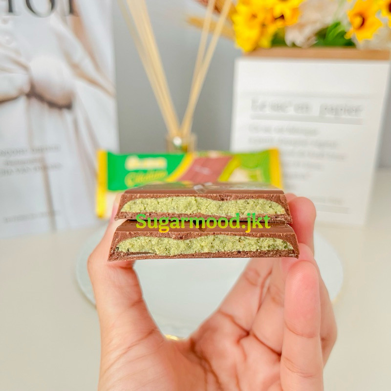 

READY STOCK Coklat Dubai Ulker Viral Original Dari Turki Cokelat Pistachio Kunafa