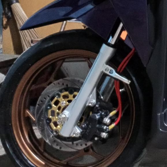 PREMIUM bracket kaliper pcx 3 piston