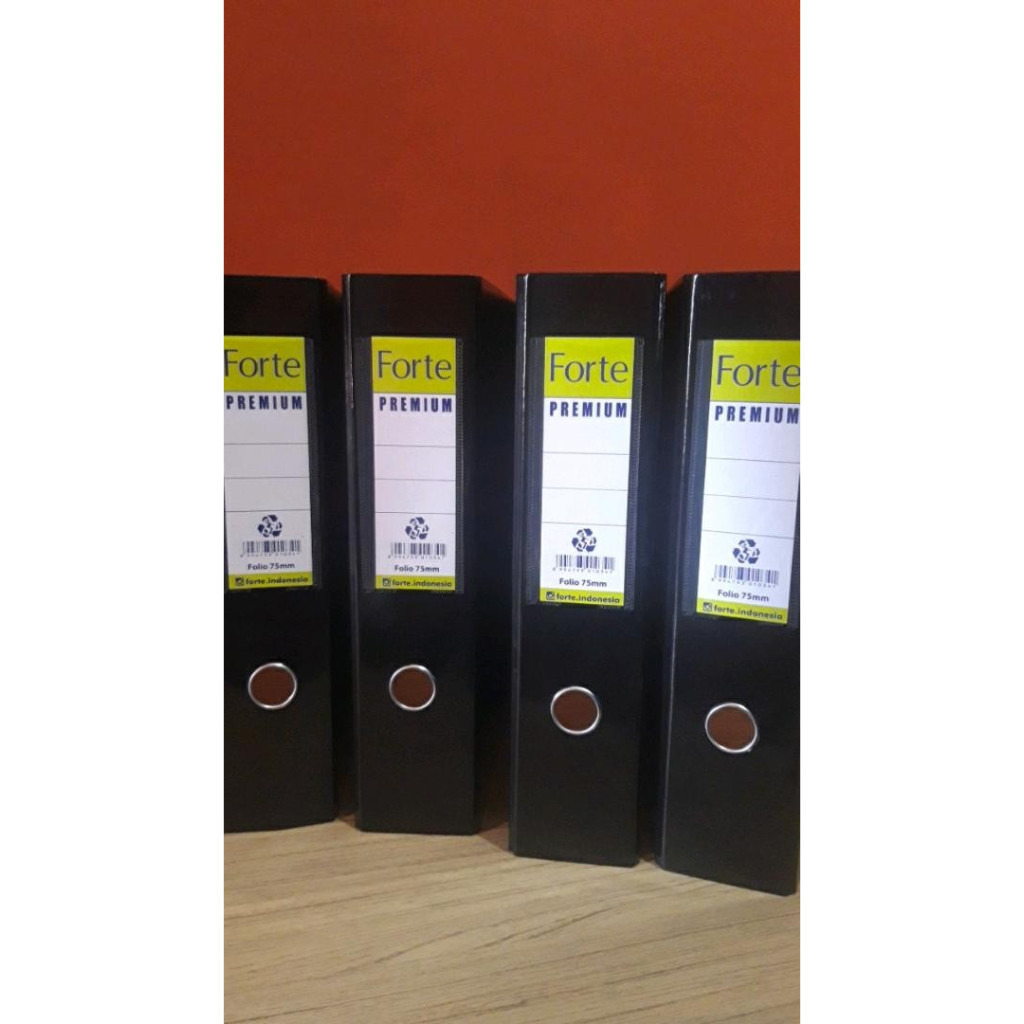 

Ordner Forte Kwintansi / Ordner Forte A5 75mm ( 1 Dus isi 12 pcs )