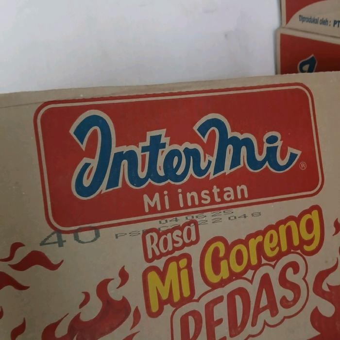 

40 PCS / 1 KARTON INTERMI RASA MIE GORENG PEDAS FOOD NOODLES INSTAN MAKANAN