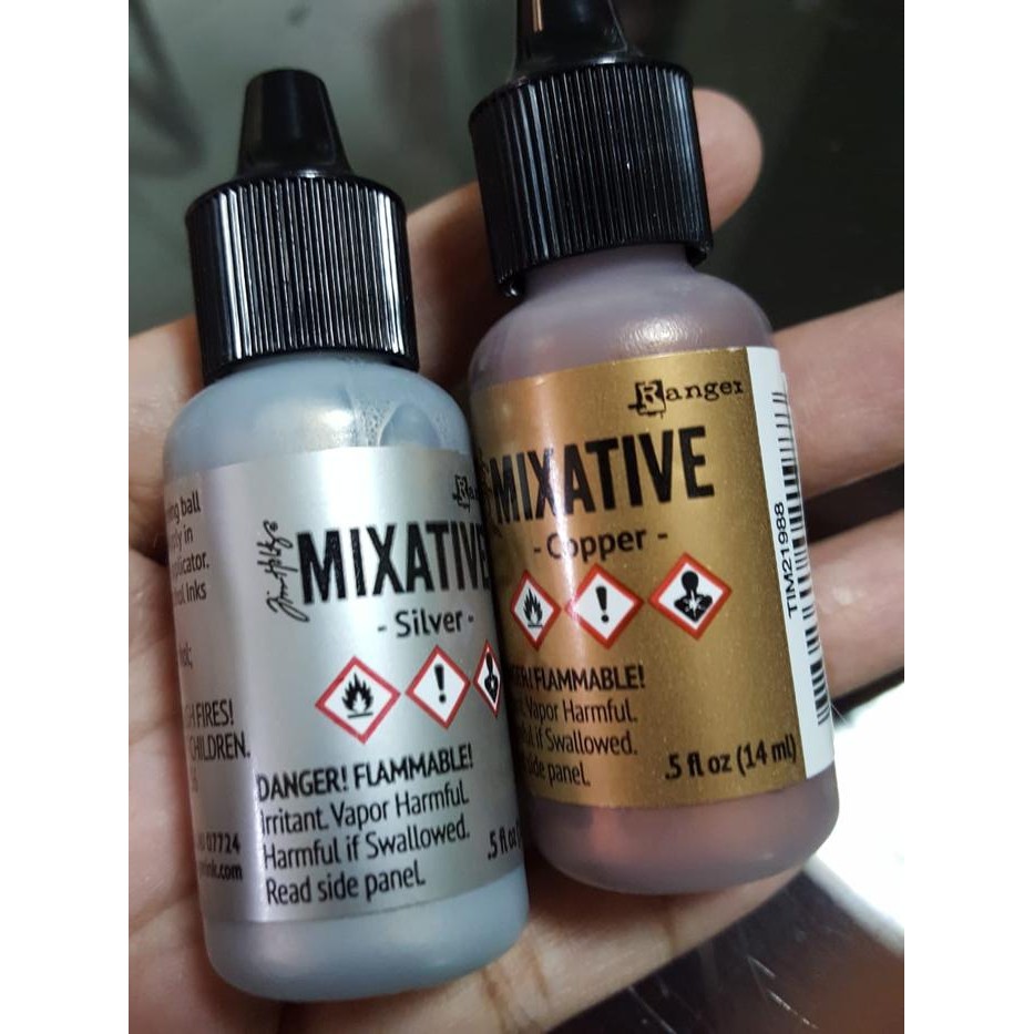 

Alcohol Ink Metallic Gold & Silver ukuran 14ml