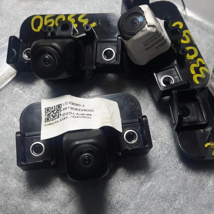 Kamera mundur avanza veloz xenia 2022 2023