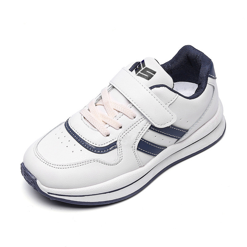 Gio Saverino Sepatu Sekolah Hitam Anak Messi