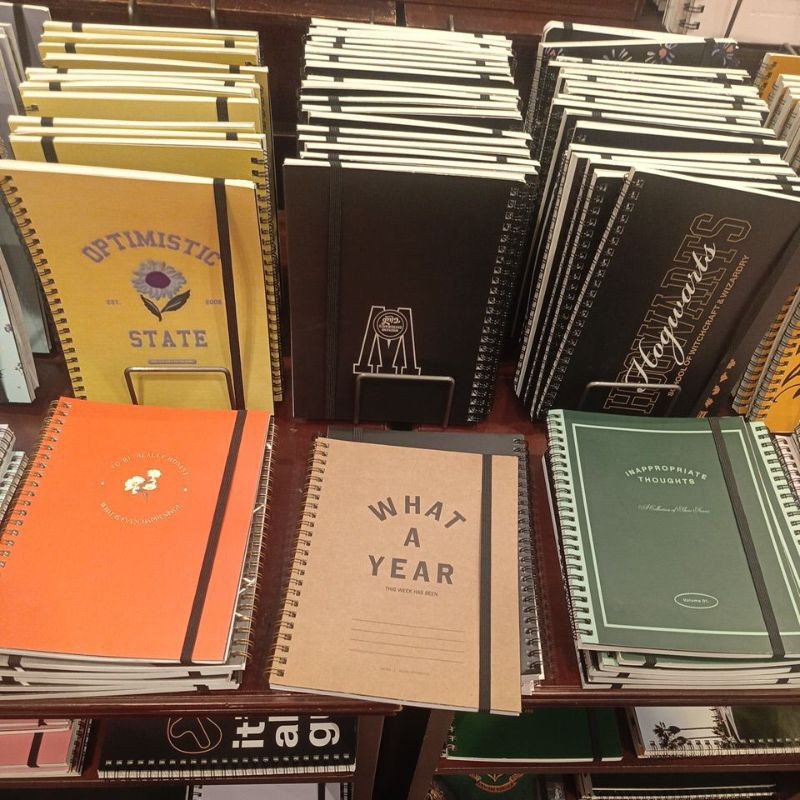 

Typo Spinout Buku Journal Jurnal Tulis Garis A5 120 halaman Pages Motif Unik