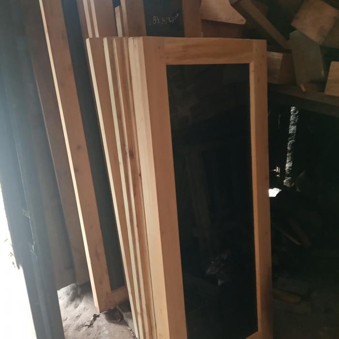 TERLARIS! daun jendela kaca