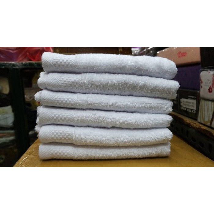 Handuk hotel putih polos halus 60x120