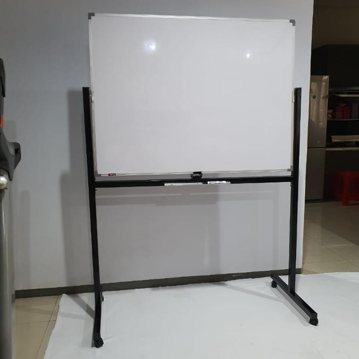 

WHITEBOARD MAGNET STANDING ( KAKI ) DOUBLE FACE 2 SISI MUKA 90X120CM