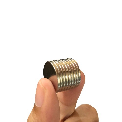 1PCS Magnet Neodymium 18x2mm Bulat Koin Magnet Kuat Murah Tebal 2mm